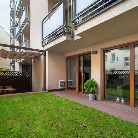 Piekny Z Ogrodkiem I Tarasem&parking By Renters * Poznań